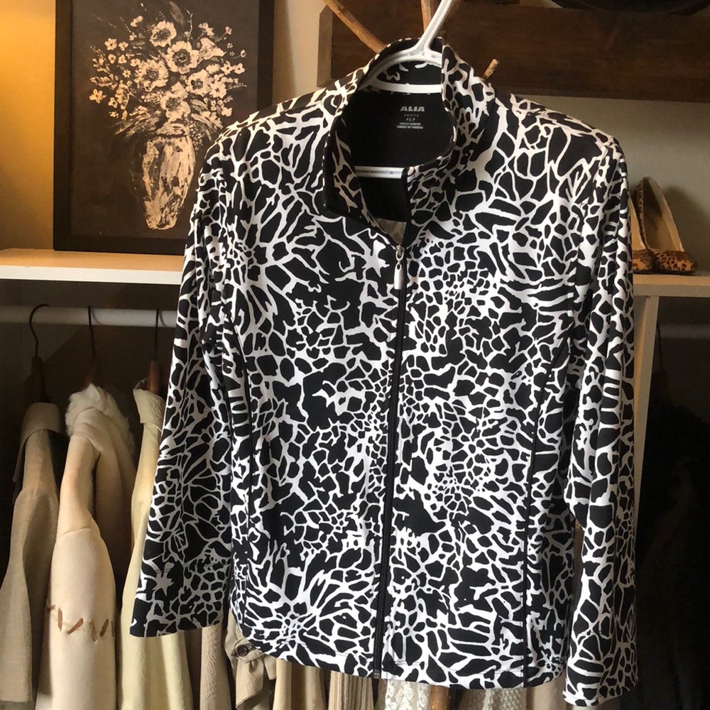 Alia Petite Black and White Women's Jacket